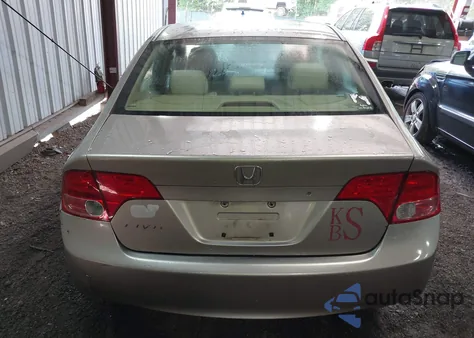 2006 Honda Civic Lx z USA, uszkodzony, nr VIN 1HGFA16556L080288